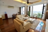 Modern apartment for rent in Truc Bach area, Tay Ho, Ha Noi